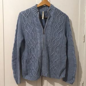 Beautiful Leo & Nicole Cotton Cable Knit Cardigan